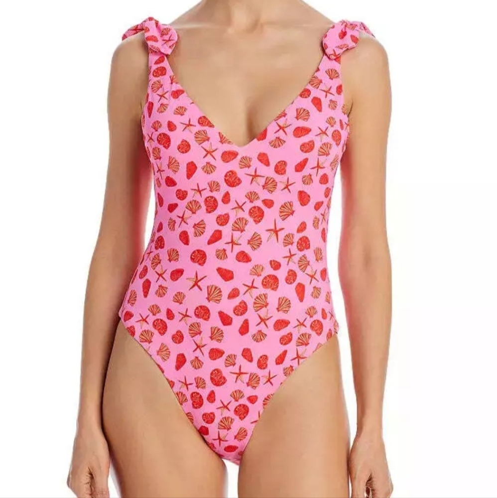 NWOT AQUA Swim Women's Pink Printed One Piece Swimsuit Size Medium Shells.